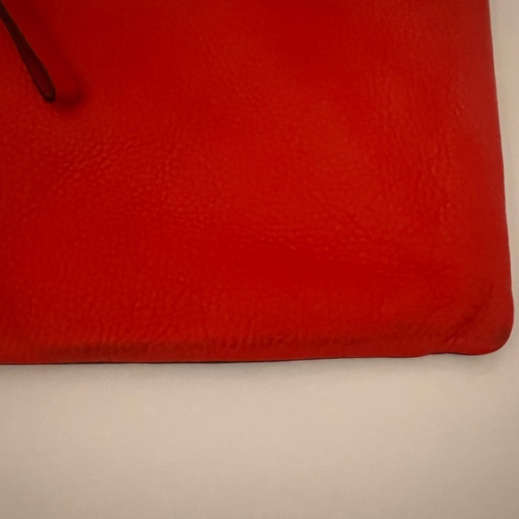 Kate Spade Saturday red/black zippered pouch - Picture 4 of 4